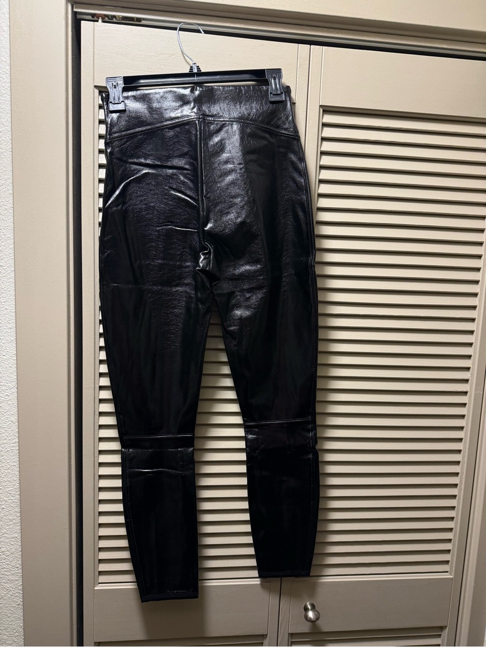 SPANX Men’s Black Faux Leather Tapered Pants